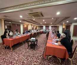 TASFED YÖNETİM KURULU MERSİNLİ ASANSÖRCÜLER İLE BİR ARAYA GELDİ